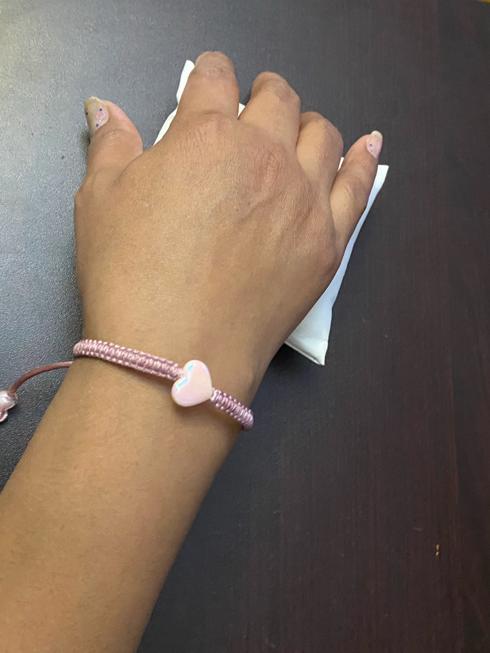 Pink Heart Macramé Bracelet with Glossy Heart Charm